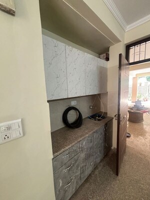 Bathroom in 1 BHK Builder Floor at Saurabh Niwas, Sector 40 – for Rent