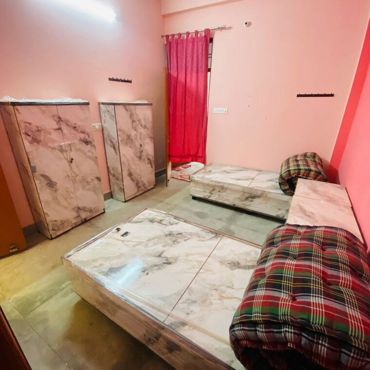 Bedroom, gomti nagar Pg For Girls In Gomti Nagar 9736532
