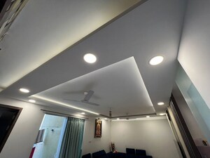 Furnished Amenities in 2 BHK Apartment at Ganga Platino, Kharadi – for Rent