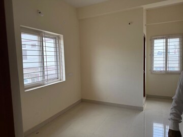 Room in 2 BHK Apartment at Peddapur – for Sale