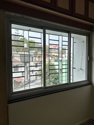 Room in 1 BHK Apartment at Saudamini CHS, Kothrud – for Rent