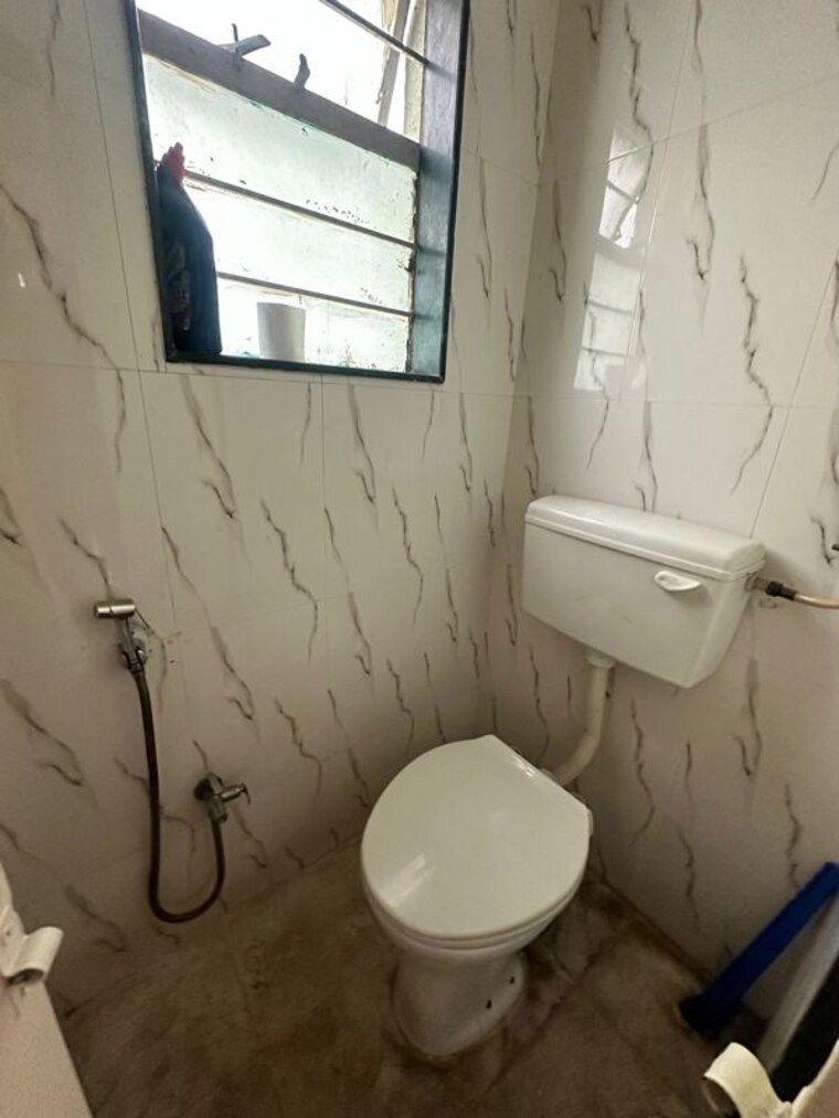 Bathroom, saudamini-chs 1 Bedroom 680 Sq.Ft. Apartment In Kothrud Pune 9736623