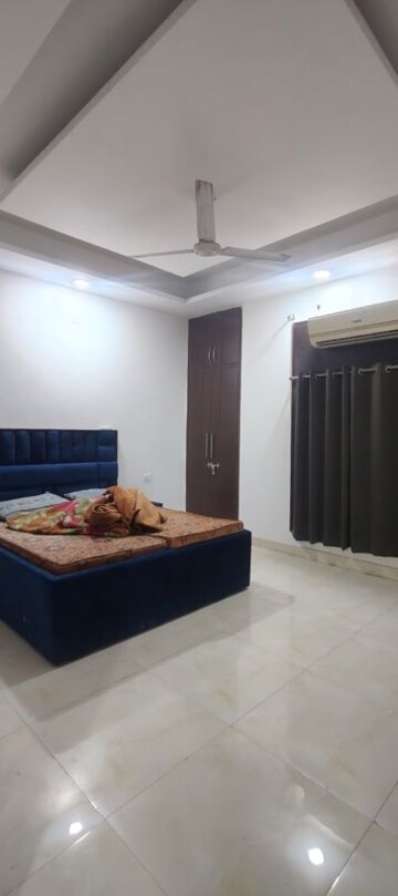 Bedroom in 3 BHK Builder Floor at Chattarpur – for Rent