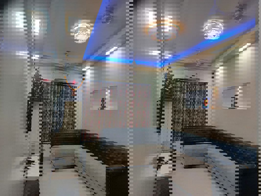 2 BHK + Extra Room Apartment For Rent in Elizabeth Apartments