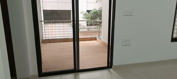 Room in 2 BHK Apartment at Manisha Apartment Law College Road, Law College Road – for Rent