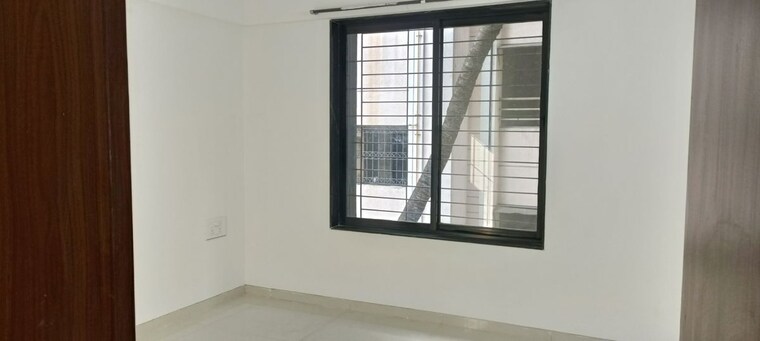 Room, manisha-apartment-law-college-road 2 Bedroom 1150 Sq.Ft. Apartment In Law College Road Pune 9736647