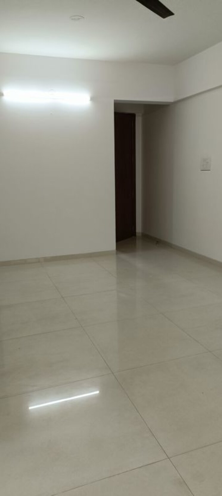 Room, manisha-apartment-law-college-road 2 Bedroom 1150 Sq.Ft. Apartment In Law College Road Pune 9736647