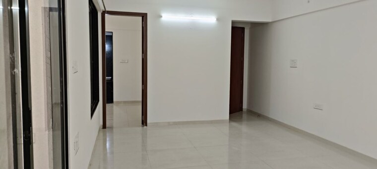 Room, manisha-apartment-law-college-road 2 Bedroom 1150 Sq.Ft. Apartment In Law College Road Pune 9736647