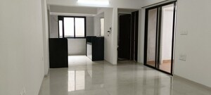 Room in 2 BHK Apartment at Manisha Apartment Law College Road, Law College Road – for Rent