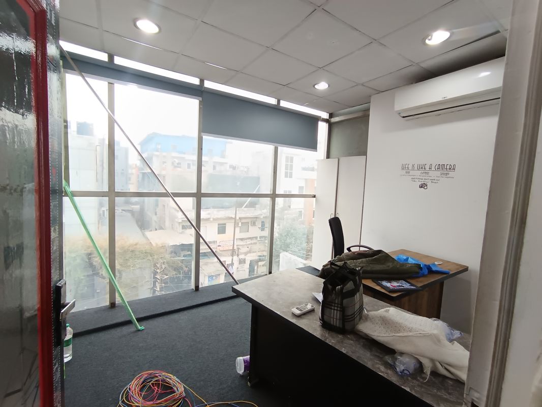 Office Space For Rent in Sector 6