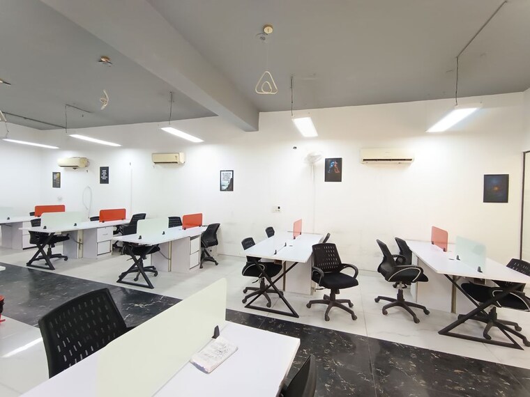 Team Area, sector 2 Commercial Office Space 1250 Sq.Ft. In Sector 2 Noida 9736653