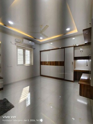 Room in 3 BHK Apartment at Kondapur – for Rent