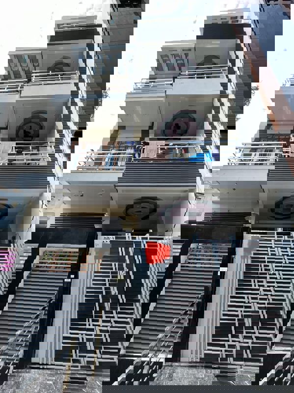 Pg For Rent in Rita Girls Pg 