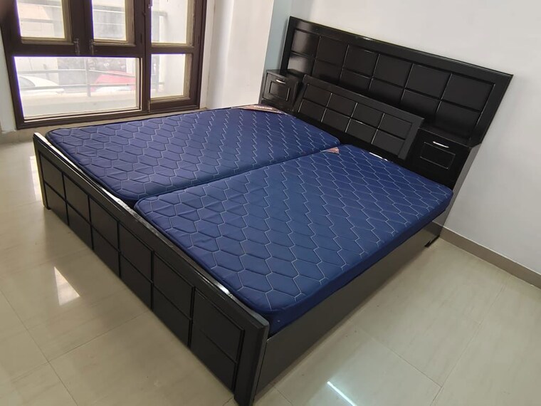Room, gomti nagar Pg For Boys & Girls In Gomti Nagar 9736683