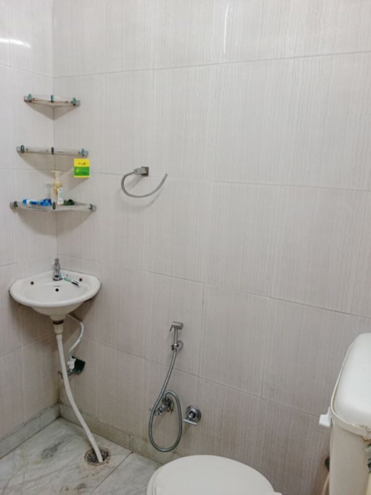 Bathroom, sector 24 2 Bedroom 900 Sq.Ft. Builder Floor In Sector 24 Panipat 9736703