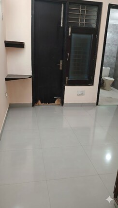 2.5 BHK + Study Room Builder Floor For Rent in RWA Apartments Sector 12
