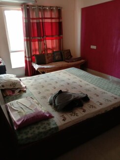 3 BHK + Servant Room Apartment For Rent in Madhuban Satin Brick