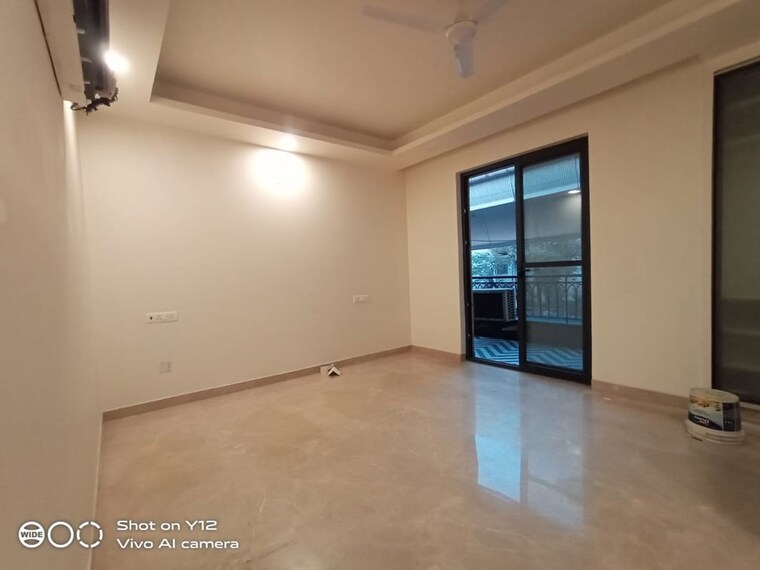 Room, greater kailash i 4 Bedroom 500 Sq.Ft. Builder Floor In Greater Kailash I Delhi 9736758