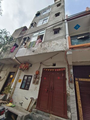 1 BHK Independent House For Sale in Dwarka Mor