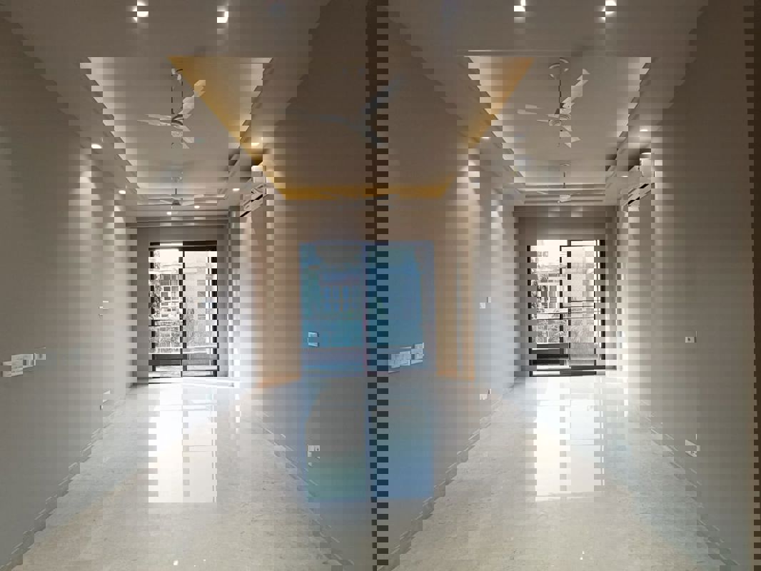 3 BHK + Pooja Room,Servant Room Builder Floor For Sale in Greater Kailash 1 