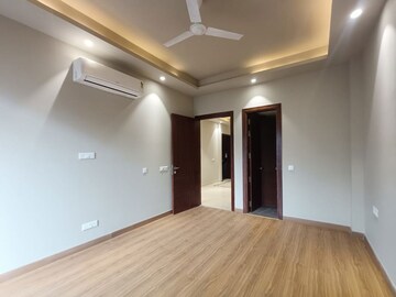 Room in 3 BHK Builder Floor at Greater Kailash I – for Sale