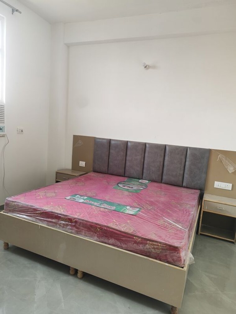 Bedroom, sector 44 Studio 410 Sq.Ft. Builder Floor In Sector 44 Noida 9736779
