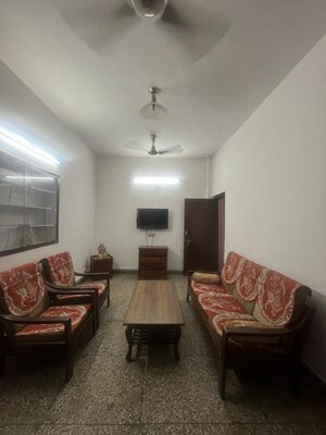Living Room in 1 BHK Apartment at Krishna Nagar – for Rent
