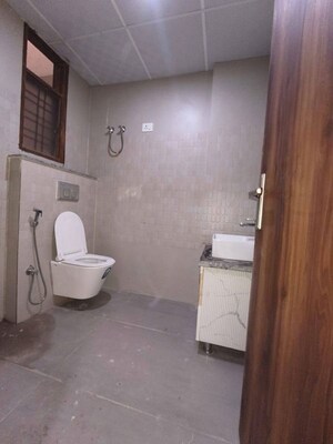 Bathroom in 3 BHK Builder Floor at Sector 14 – for Rent