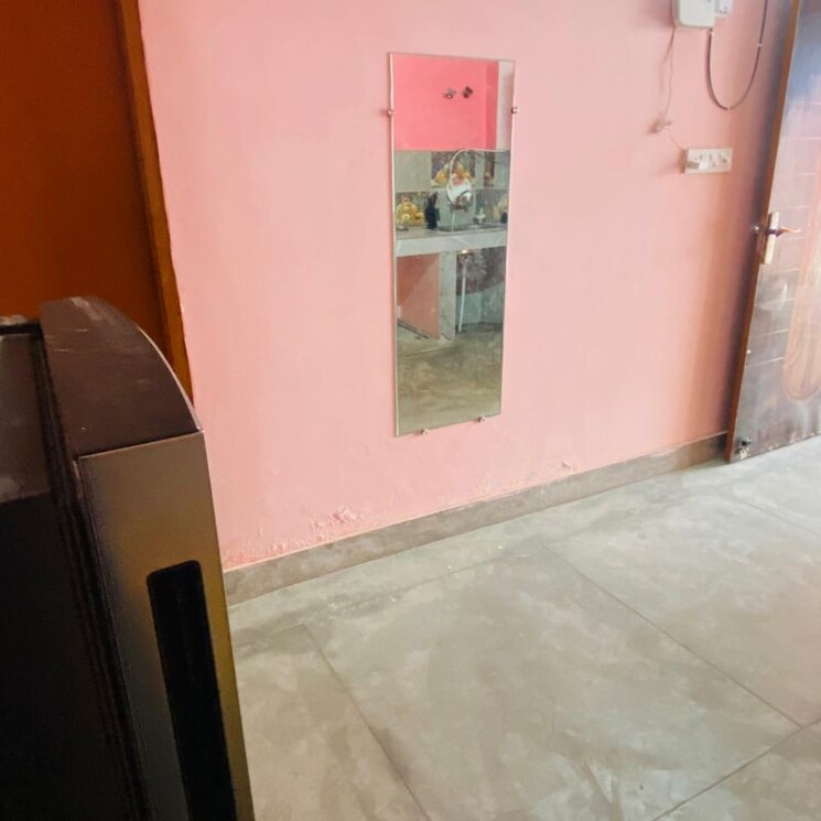 Room, gomti nagar Pg For Girls In Gomti Nagar 9736792