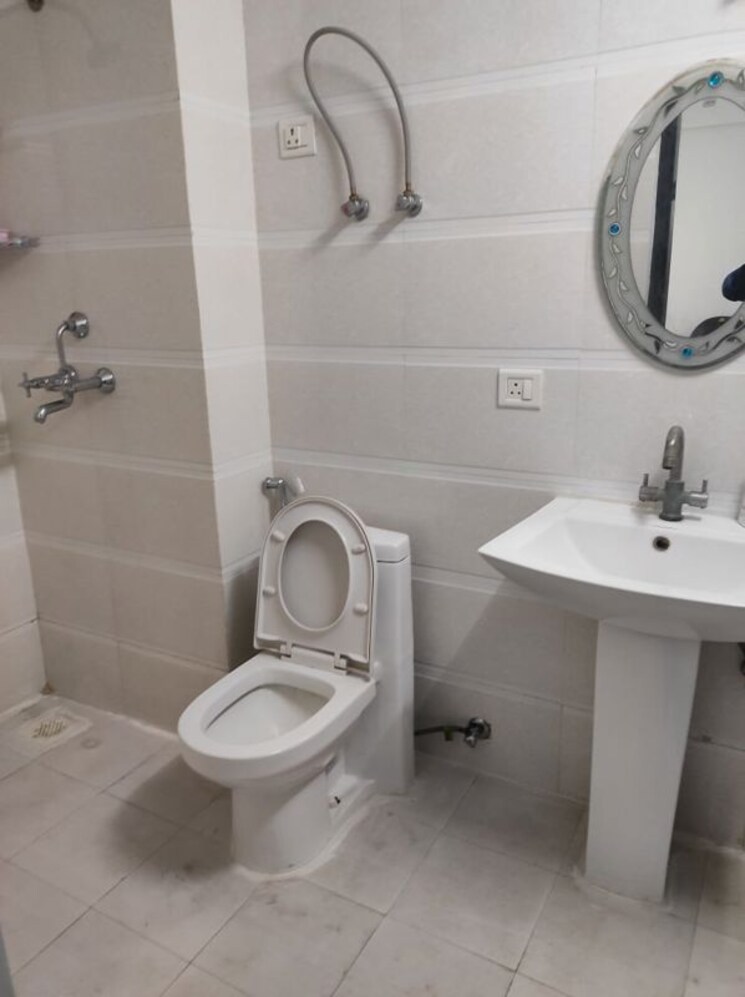 Bathroom, homes-121 3 Bedroom 1425 Sq.Ft. Apartment In Sector 121 Noida 9736796