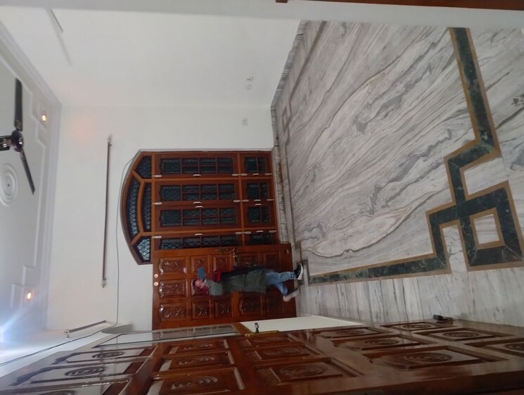 undefined, gomti nagar 5 Bedroom 2152 Sq.Ft. Independent House In Gomti Nagar Lucknow 9736797