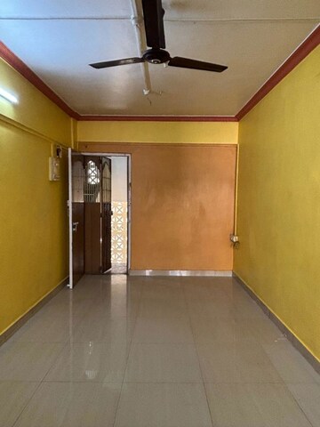 Room in Studio Apartment at Dombivli West – for Rent