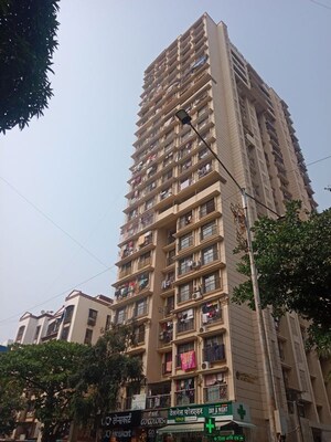 2 BHK Apartment For Rent in Kaustubh Vistaris, Kandivali East