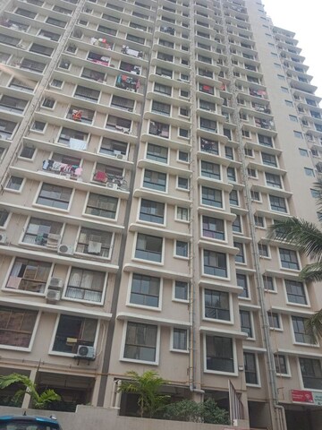 2 BHK Apartment For Rent in Anant Tara, Kandivali West