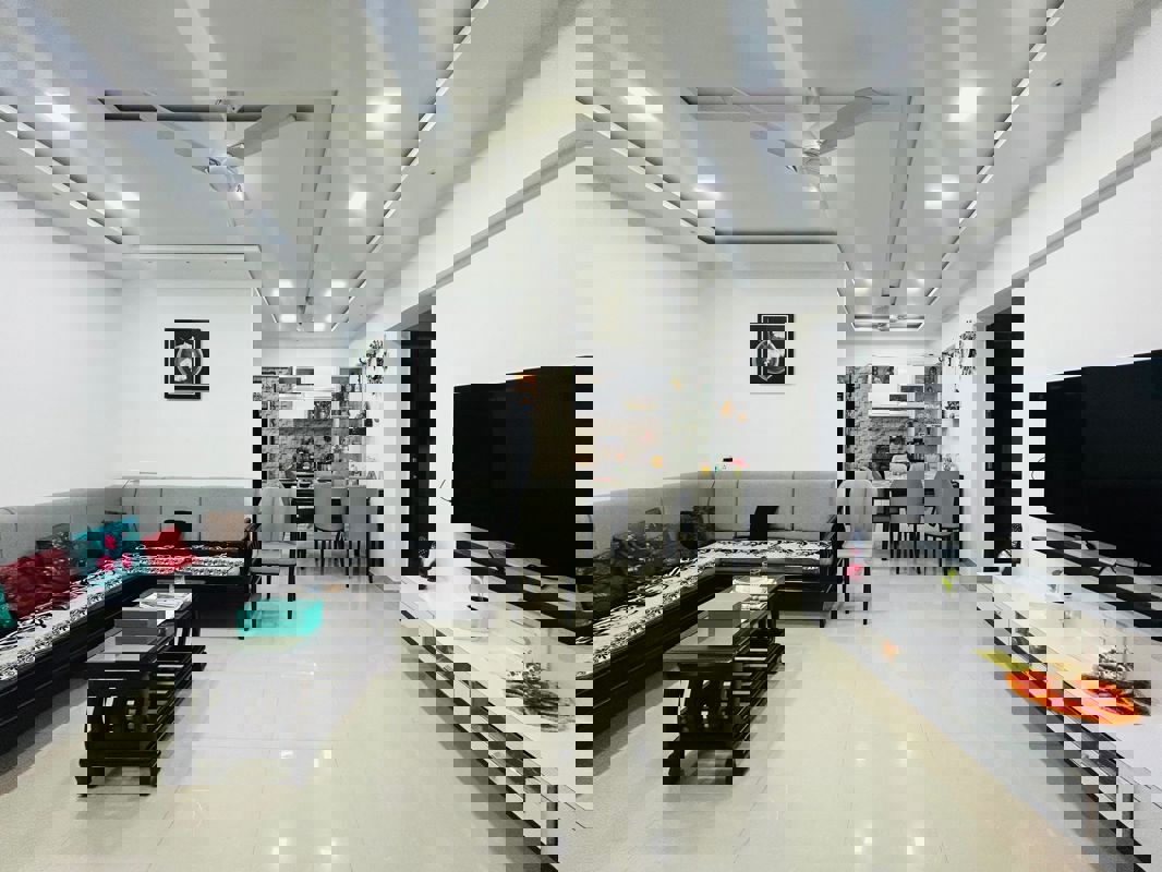 2 BHK + Pooja Room Apartment For Sale in Saarrthi Shimmer N Shine