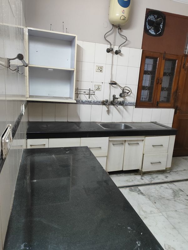 Kitchen, rwa-apartments-sector-26 3 Bedroom 1650 Sq.Ft. Villa In Sector 26 Noida 9736907