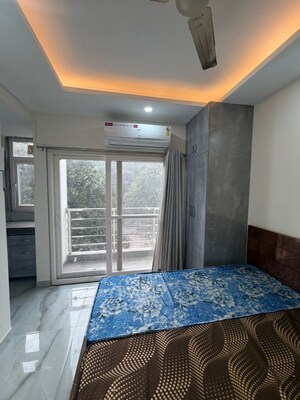 Bedroom in 1 RK Builder Floor at Ansal Sushant Floors, Sushant Lok ii – for Rent