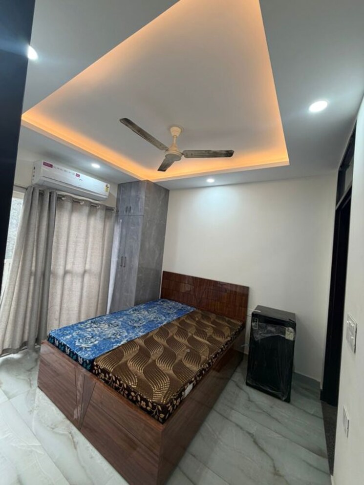 Bedroom, ansal-sushant-floors 1 RK 360 Sq.Ft. Builder Floor In Sushant Lok ii Gurgaon 9736910