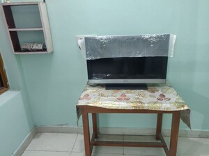 Furnished Amenities in 2 BHK Builder Floor at Gomti Nagar – for Rent