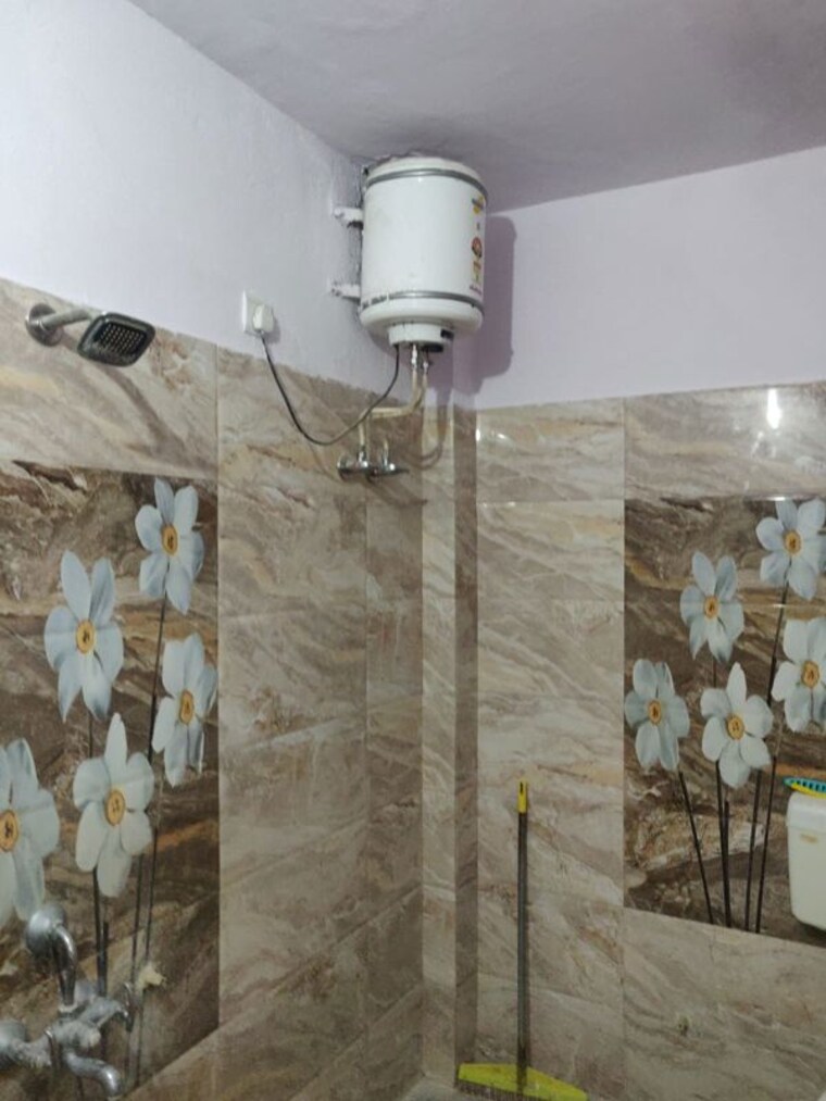 Floor Plan, gomti nagar 2 Bedroom 1100 Sq.Ft. Builder Floor In Gomti Nagar Lucknow 9736922