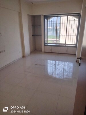 Room in 2 BHK Apartment at Crystal Palace Powai, Powai – for Rent