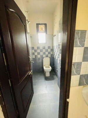 Building Lobby in 2 BHK Builder Floor at Dharam Colony – for Rent