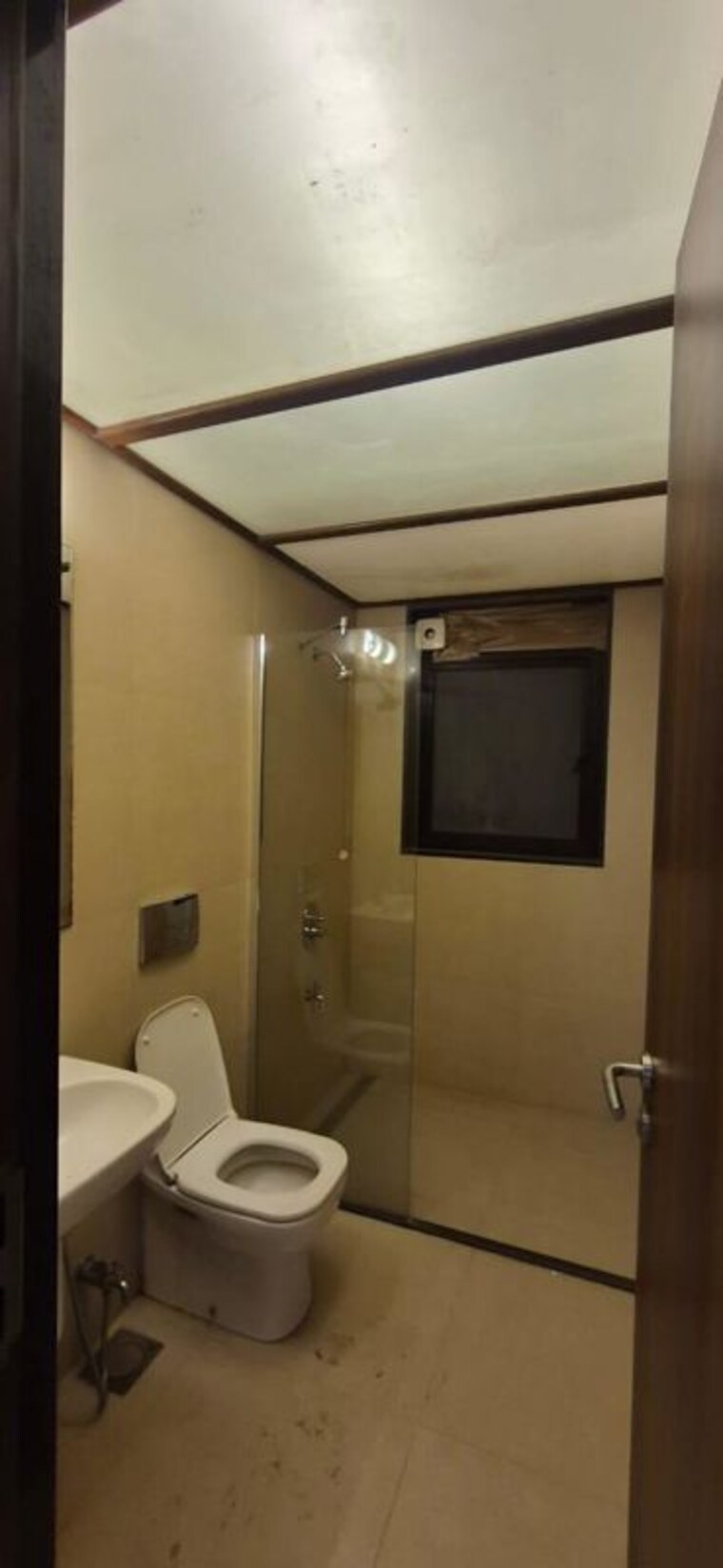 Bathroom, lunkad-sky-vie 3.5 Bedroom 1620 Sq.Ft. Apartment In Viman Nagar Pune 9737081