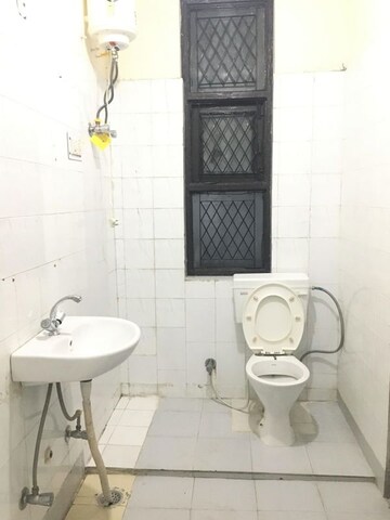 Bathroom in 3 BHK Builder Floor at Sector 23 – for Rent