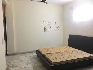 Bedroom in 3 BHK Builder Floor at Sector 23 – for Rent