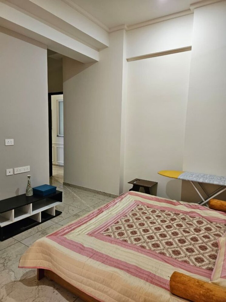 Bedroom, dasnac-burj 3.5 Bedroom 2510 Sq.Ft. Apartment In Sector 75 Noida 9737102