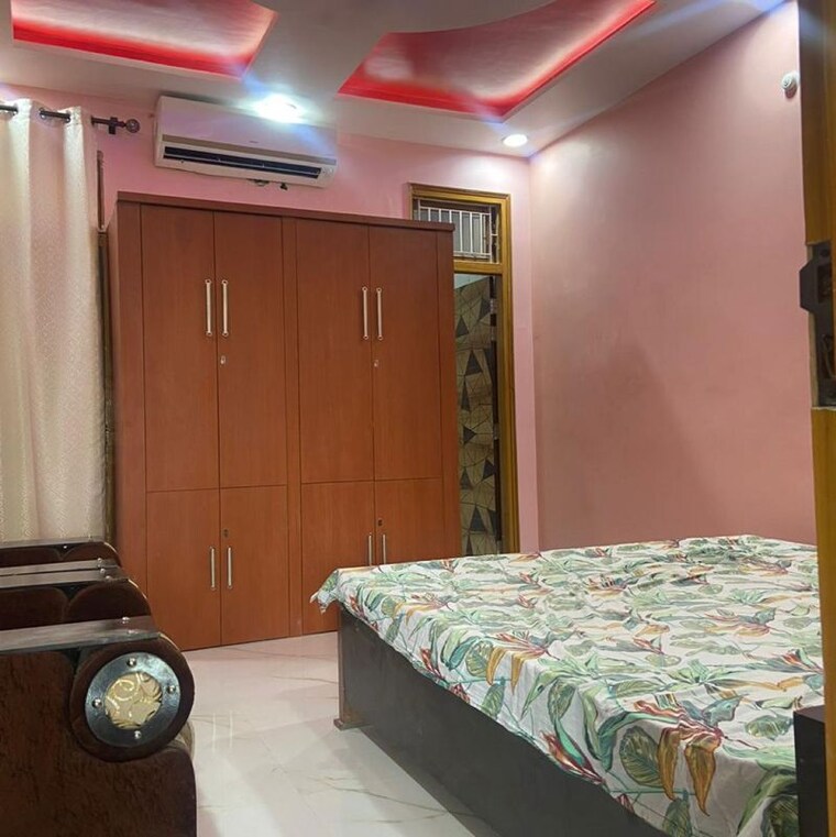 Bedroom, gomti nagar Pg For Girls In Gomti Nagar 9737105