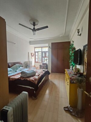 Living Room in 2 BHK Builder Floor at Malviya Nagar – for Rent