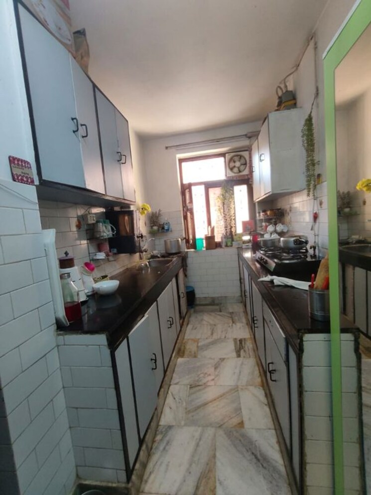 Kitchen, malviya nagar 2 Bedroom 1200 Sq.Ft. Builder Floor In Malviya Nagar Delhi 9737154