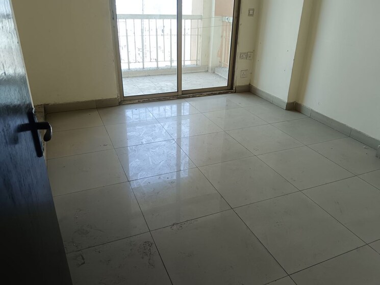 Room, mahagun-mascot 2 Bedroom 1080 Sq.Ft. Apartment In Sain Vihar Ghaziabad 9737162